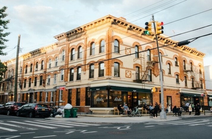 Rolo's Reservations: In Queens County, New York (1)