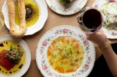 SHMONÉ Reservations